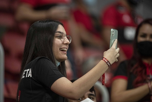 被推到了风 被推到了风