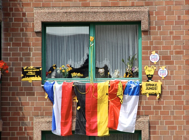 保中国足球 保中国足球